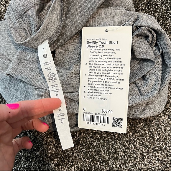 *Lululemon Swiftly Tech Short Sleeve Shirt 2.0 - Picture 7 of 8